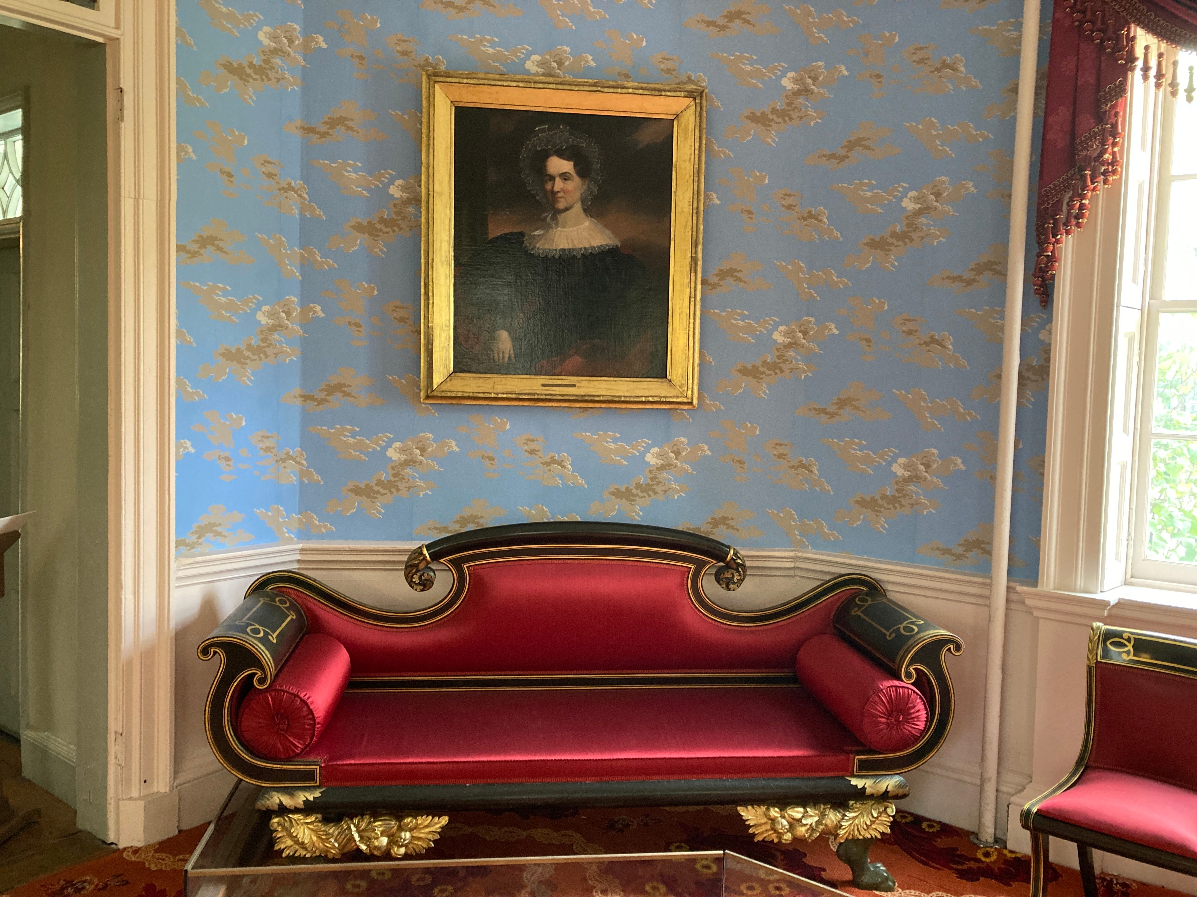 Ein Porträt von Eliza Jumel im Octagon Room des Morris-Jumel Mansion.
