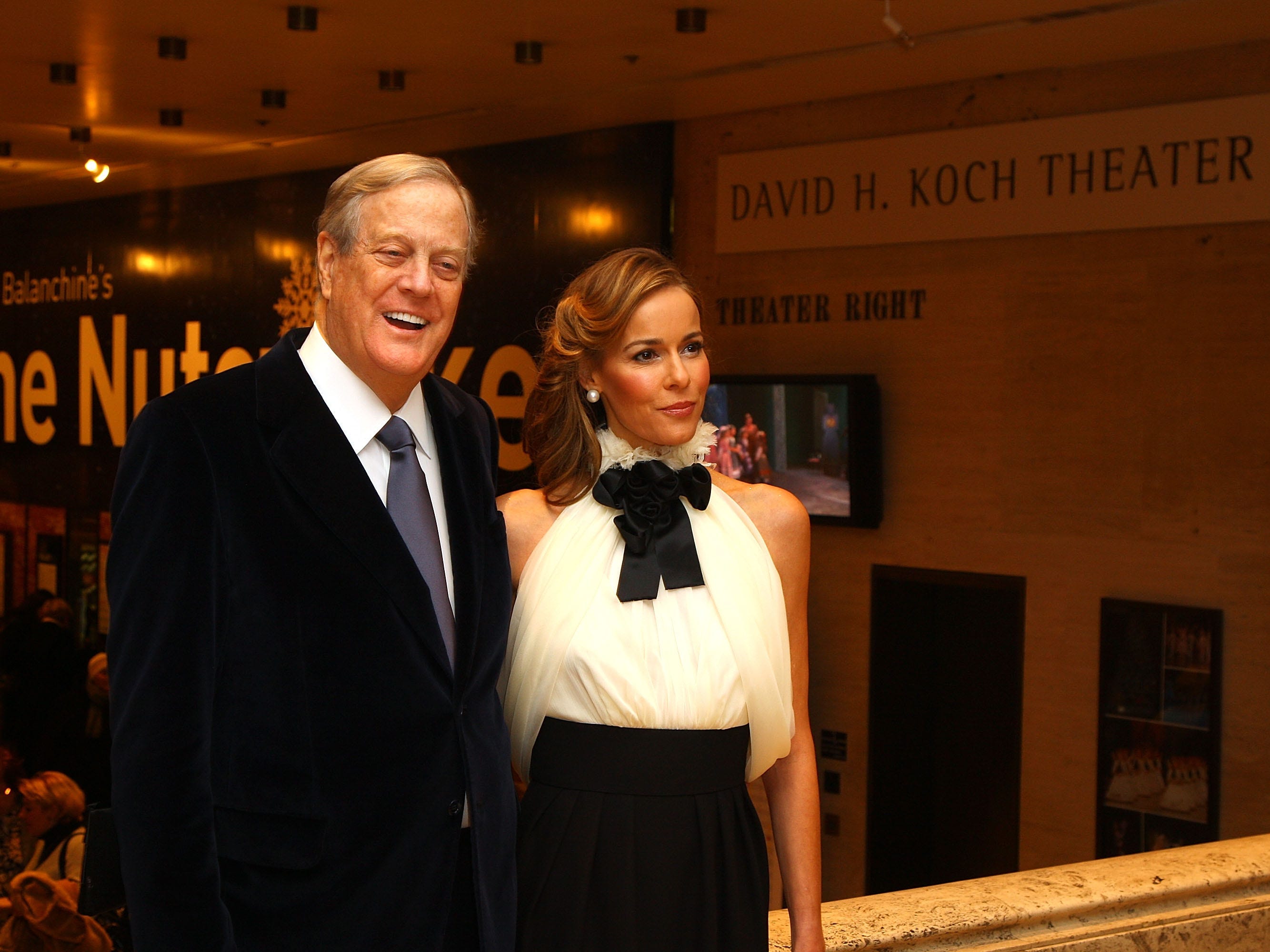 Julia Koch und David Koch nehmen am 25. November 2008 an der Eröffnungsfeier des New York City Ballet im David H. Koch Theater, Lincoln Center, in New York City teil.