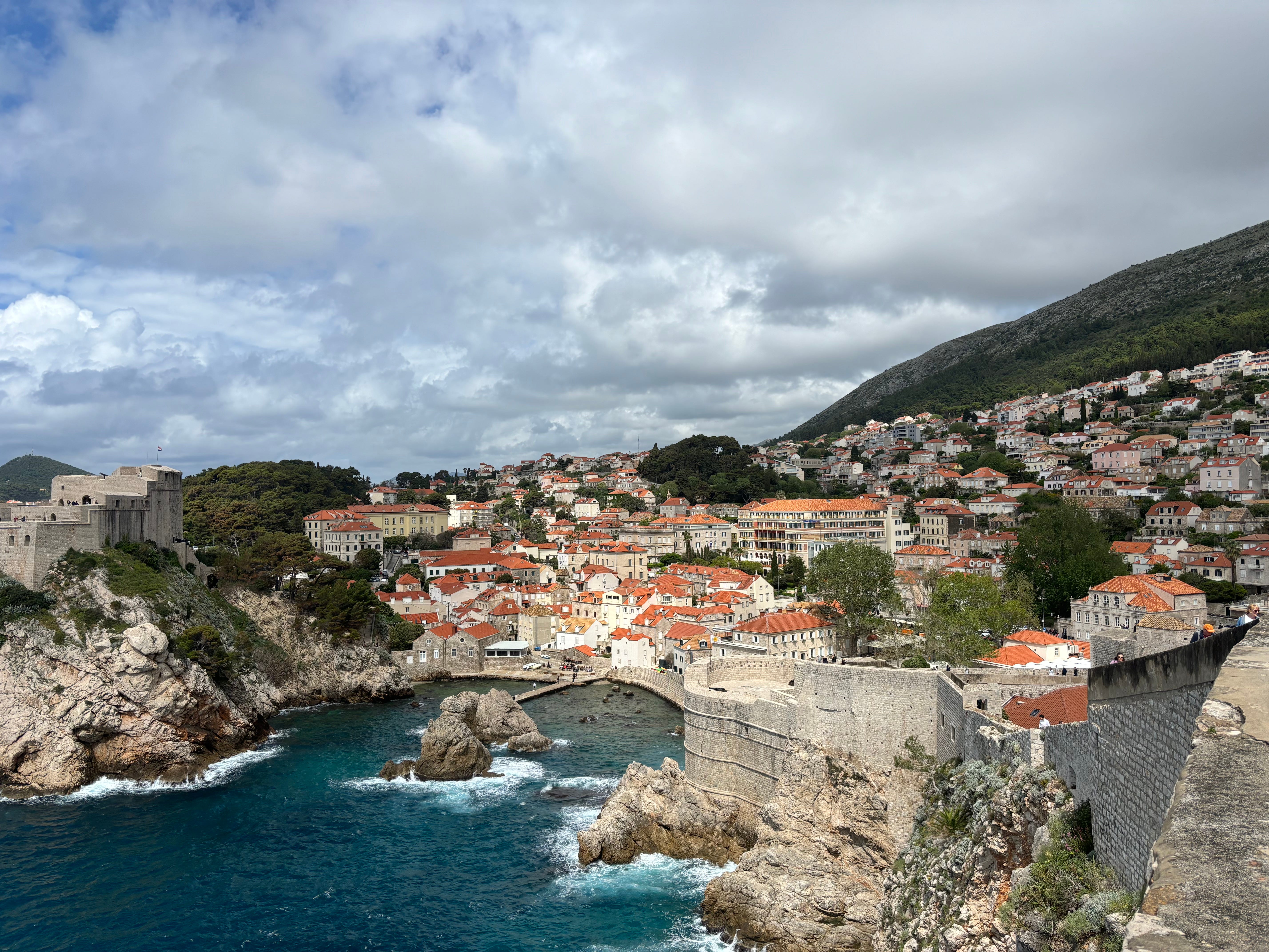 Dubrovnik, von der Mauer der Altstadt aus gesehen.