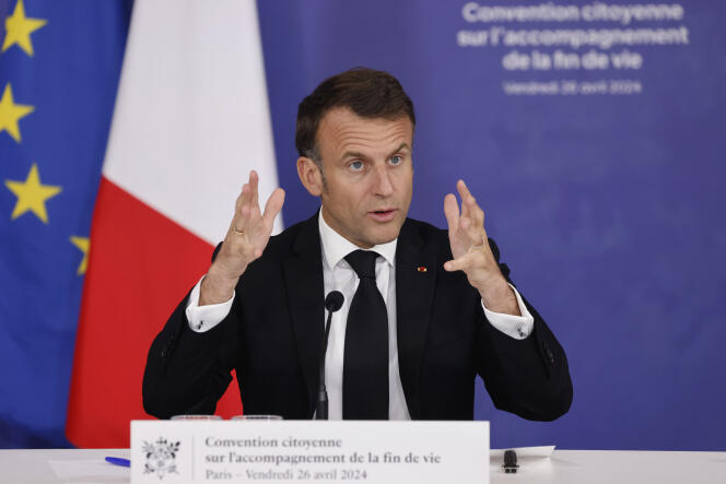 The president, Emmanuel Macron, during the final seminar of the convention on the end of life at the Economic, Social and Environmental Council (CESE), in Paris, Friday April 26, 2024.