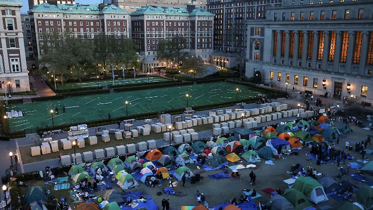 The tent camp on the Columbia University campus in Manhattan before the final evacuation.