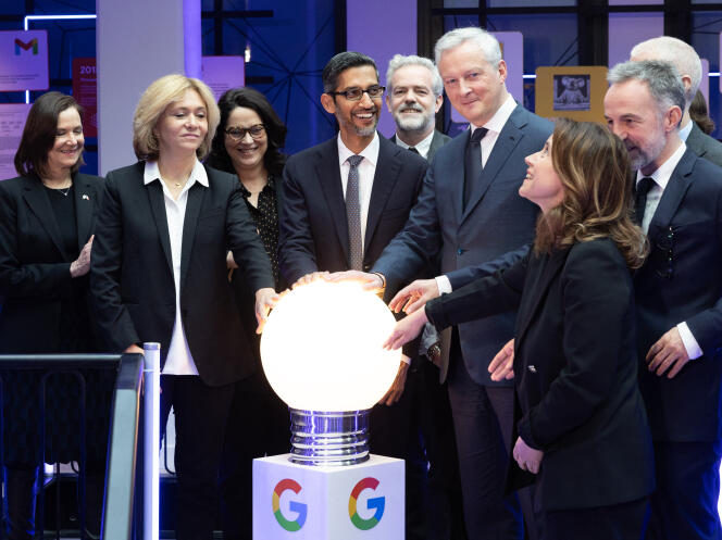 Google CEO Sundar Pichai (center), French Minister of Economy and Finance Bruno Le Maire (3rd from right), President of the Ile-de-France Regional Council Valérie Pécresse (2nd from left), and the United States Ambassador to France, Denise Bauer (left), inaugurate Google's center for artificial intelligence, in Paris, February 15, 2024.