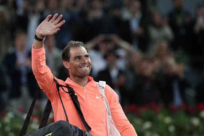 Rafael Nadal greets the public after his defeat against Jiri Lehecka, in Madrid, shortly after midnight on May 1, 2024.